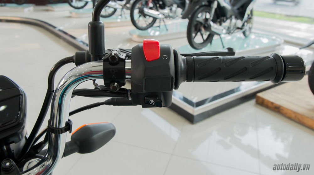 Ảnh chi tiết Suzuki GD110 chính hãng tại Việt Nam Suzuki_GD_110 (6).jpg