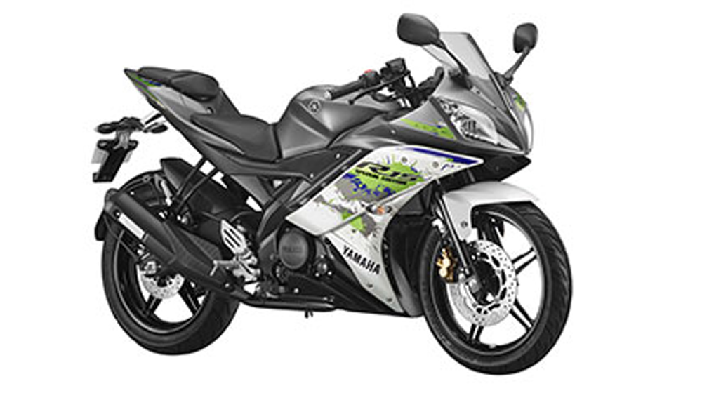 Yamaha-R15-V2-Sparky-Green-launched%20copy.JPG