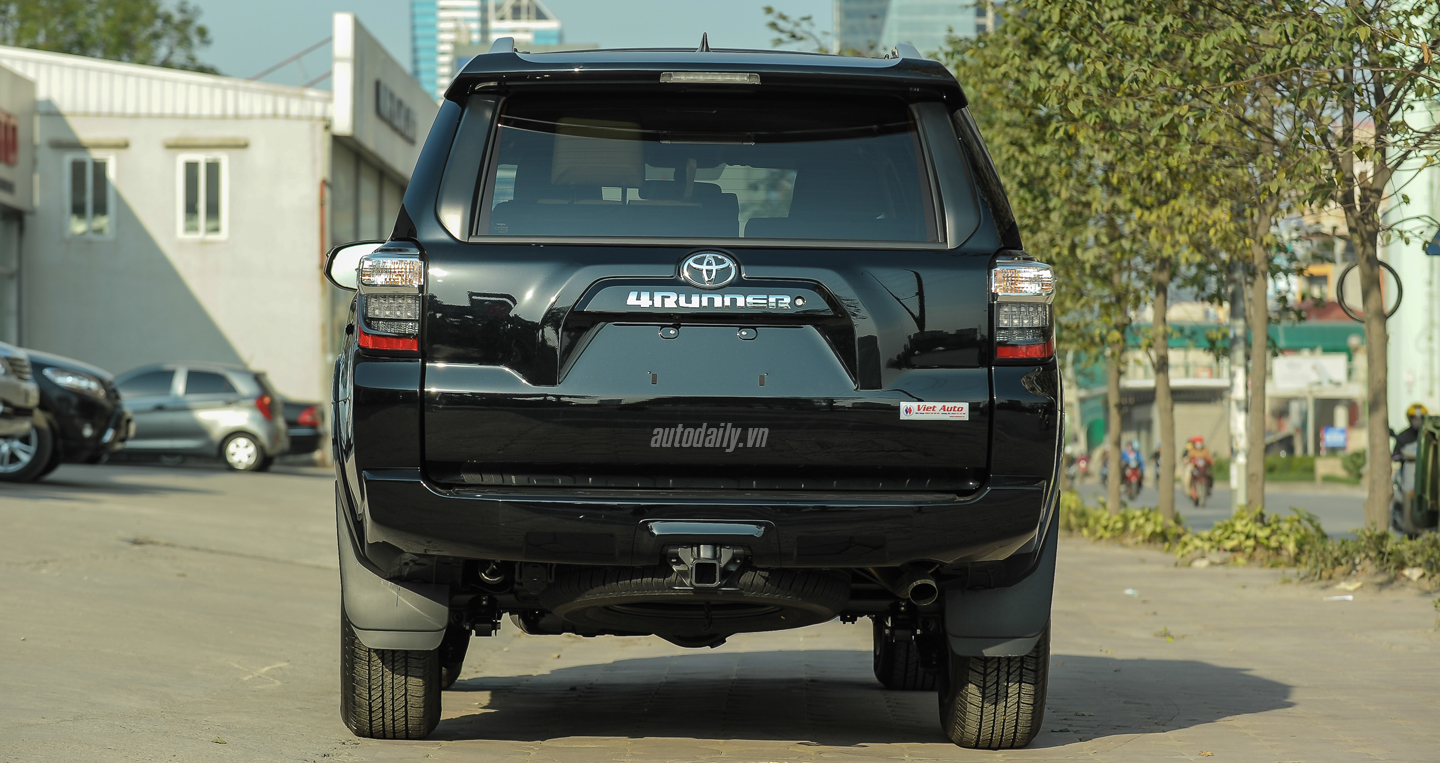 toyota%204runner%202016%20(9).jpg