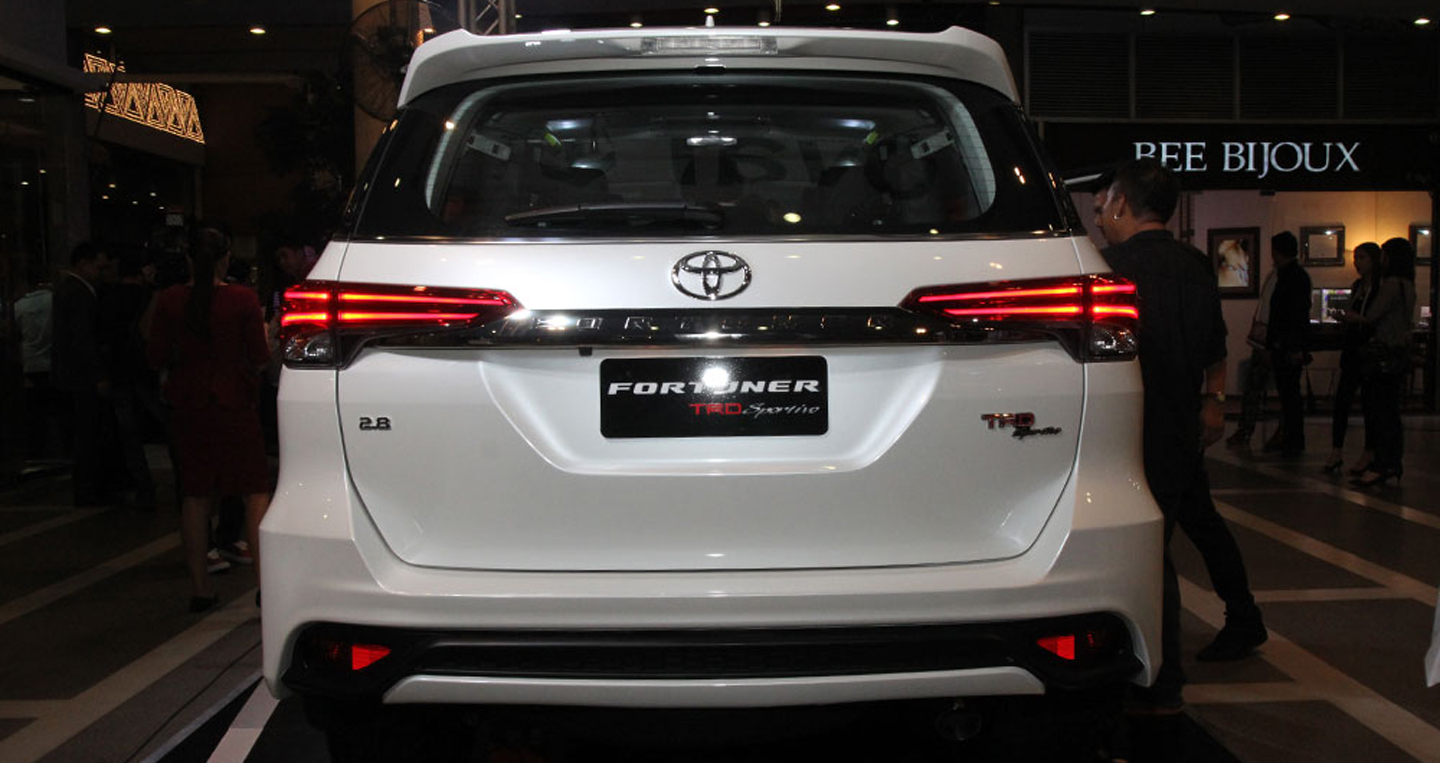 Fortuner%20TRD%20(14).JPG