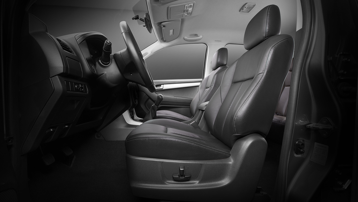 Leather%20seats.jpg