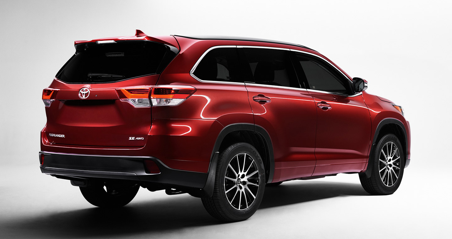 2017-Toyota-Highlander-2.jpg