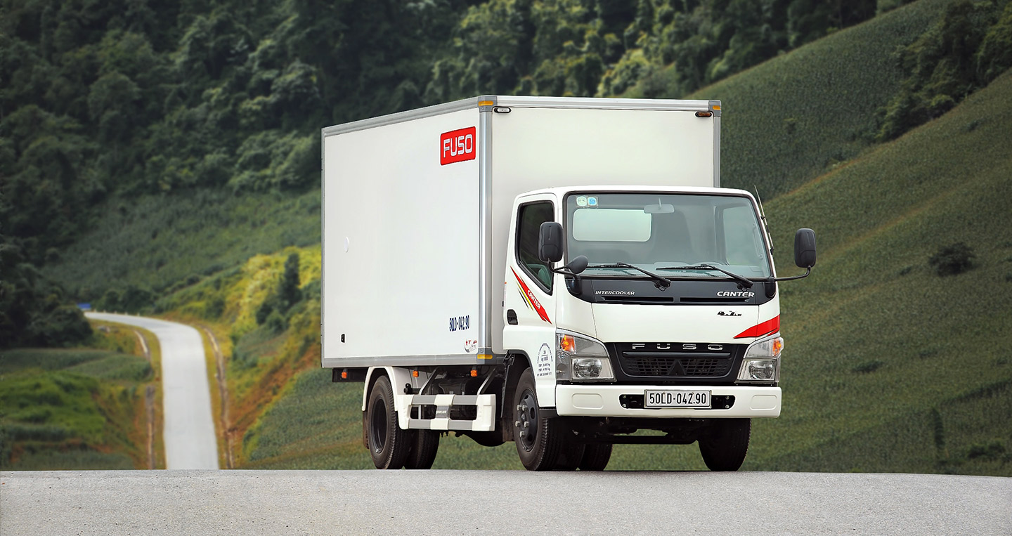 FUSO-Canter-4.7-.jpg