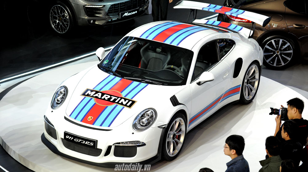 porsche-911-gt3-rs%20(9).jpg