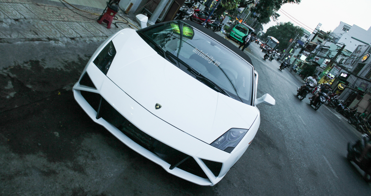 Ảnh chi tiết Lamborghini Gallardo LP-560-4 Spyder đầu tiên ở Việt Nam Lamborghini_Gallardo_LP560-4_Spyder (1).jpg