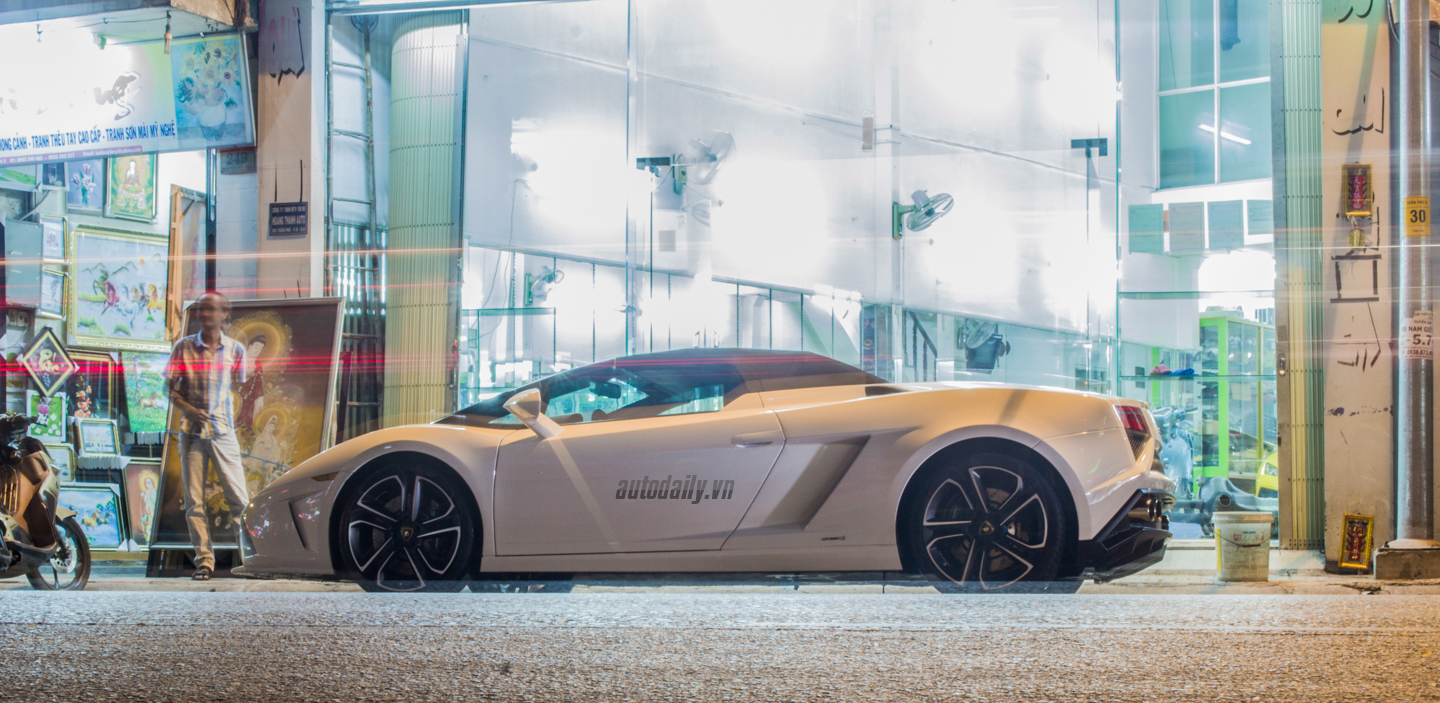 Ảnh chi tiết Lamborghini Gallardo LP-560-4 Spyder đầu tiên ở Việt Nam Lamborghini_Gallardo_LP560-4_Spyder (12).jpg