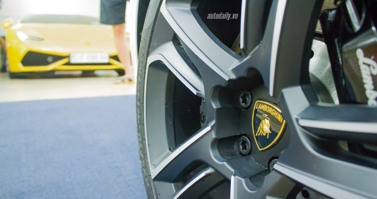 Ảnh chi tiết Lamborghini Gallardo LP-560-4 Spyder đầu tiên ở Việt Nam Lamborghini_Gallardo_LP560-4_Spyder (18).jpg