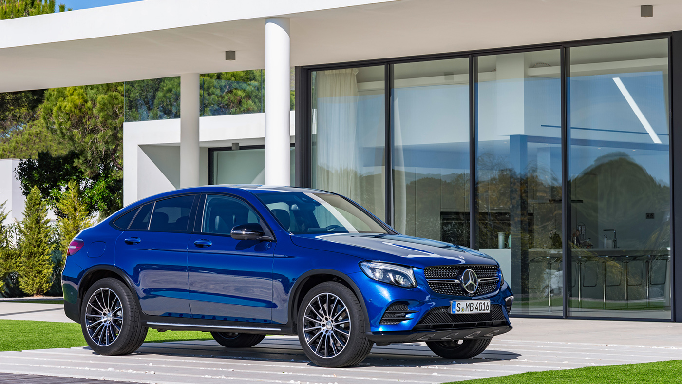 2017-Mercedes-Benz-GLC-Coupe-front-three-quarters.jpg