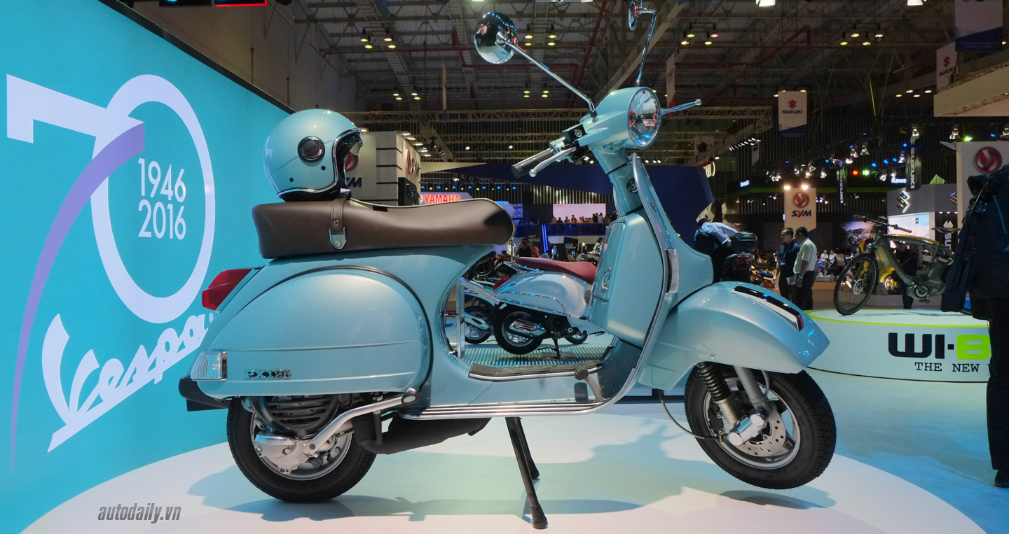 Vespa_PX_70th%20(3).jpg