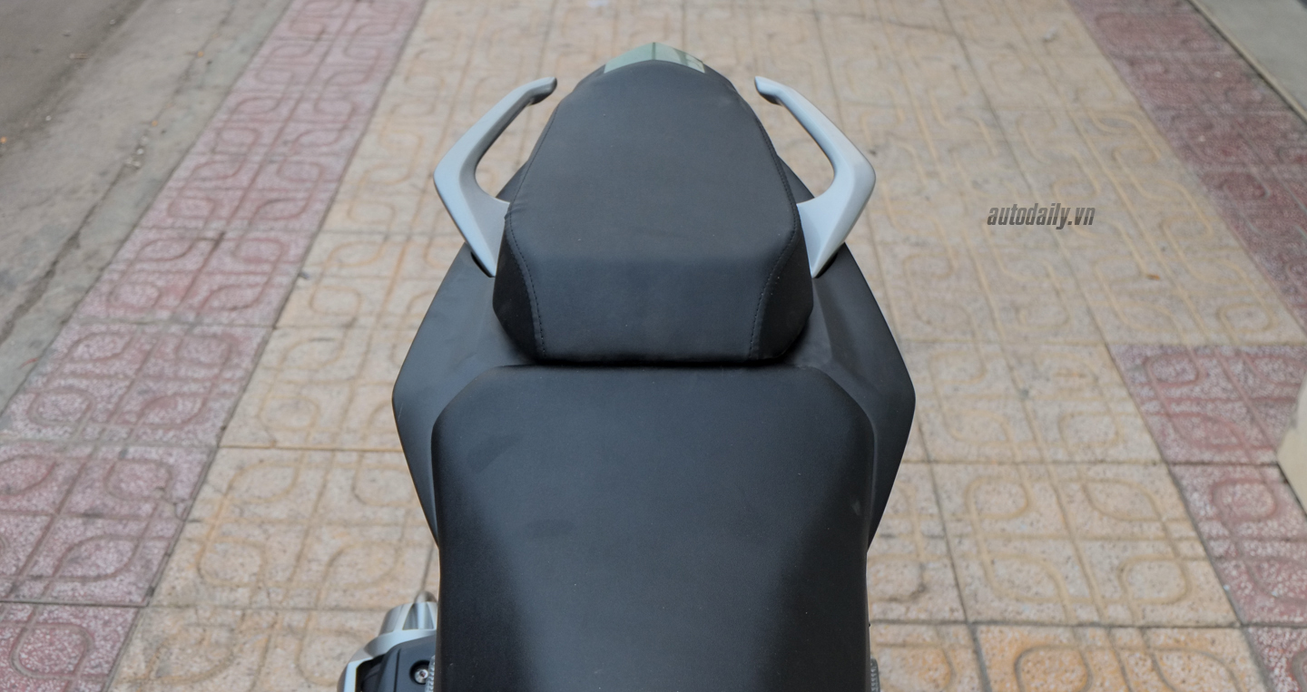 Xem thêm ảnh Yamaha FZ-S V2.0 2016 đầu tiên về Việt Nam Yamaha_FZ-S_V2.0_2016 (26).jpg