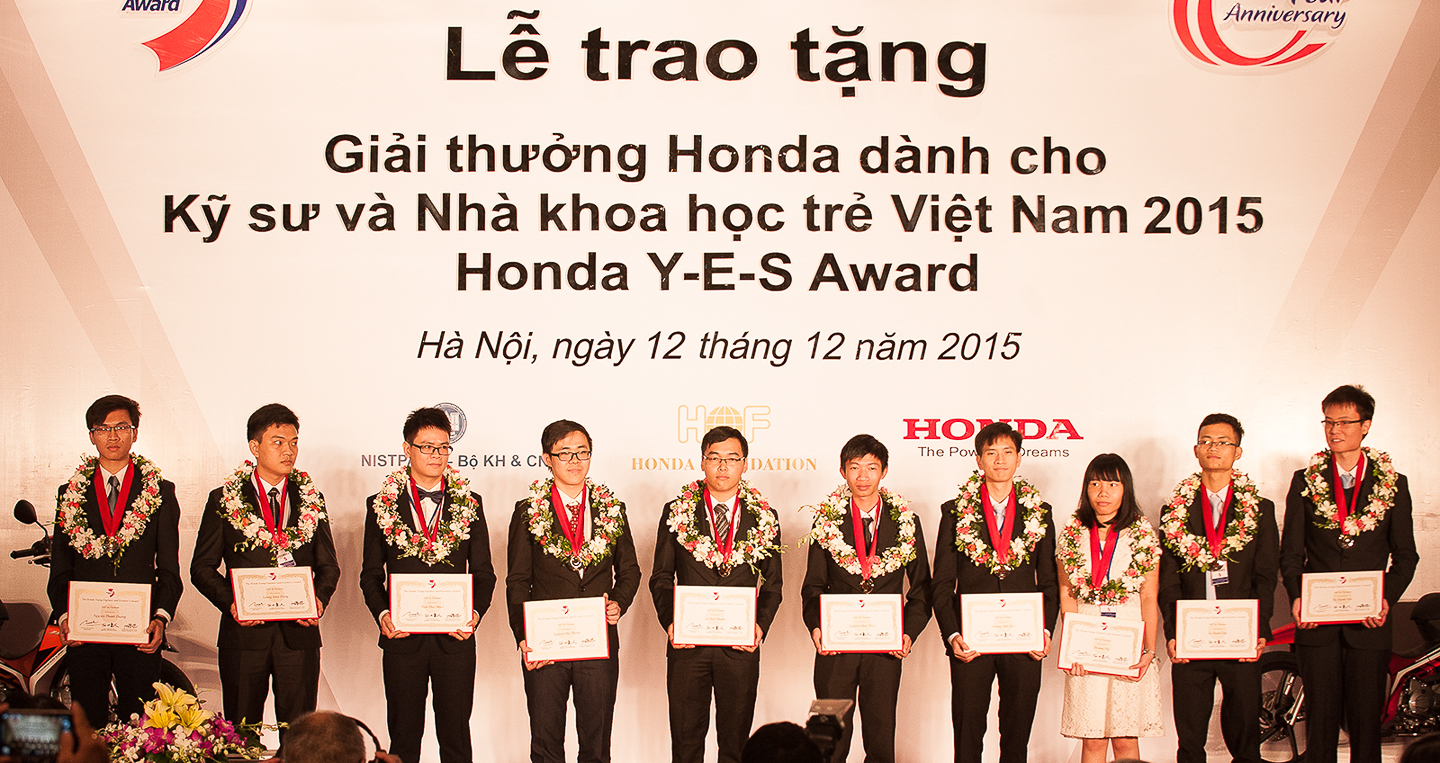 Honda_Giai_Thuong_Y-E-S_Lan_Thu_1_2016%20(1).jpg