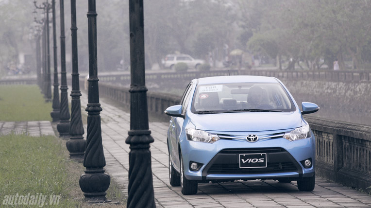 Ảnh chi tiết Toyota Vios 2014