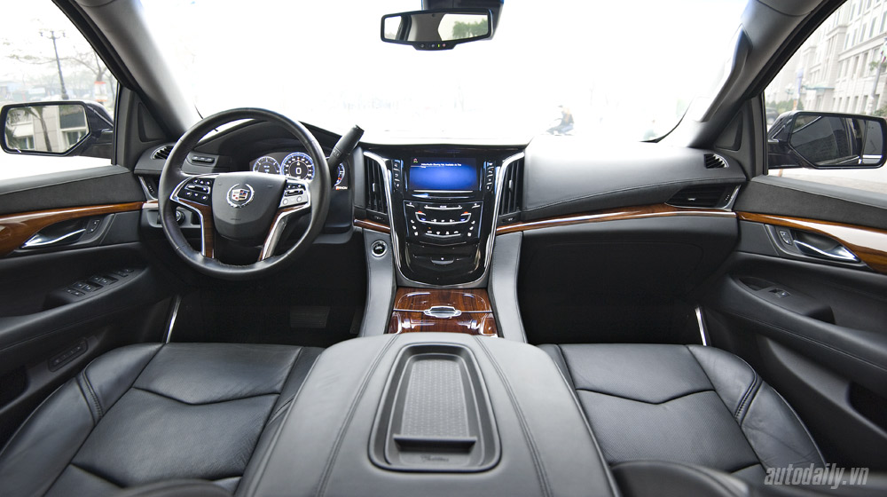 Cadillac Escalade ESV 2015