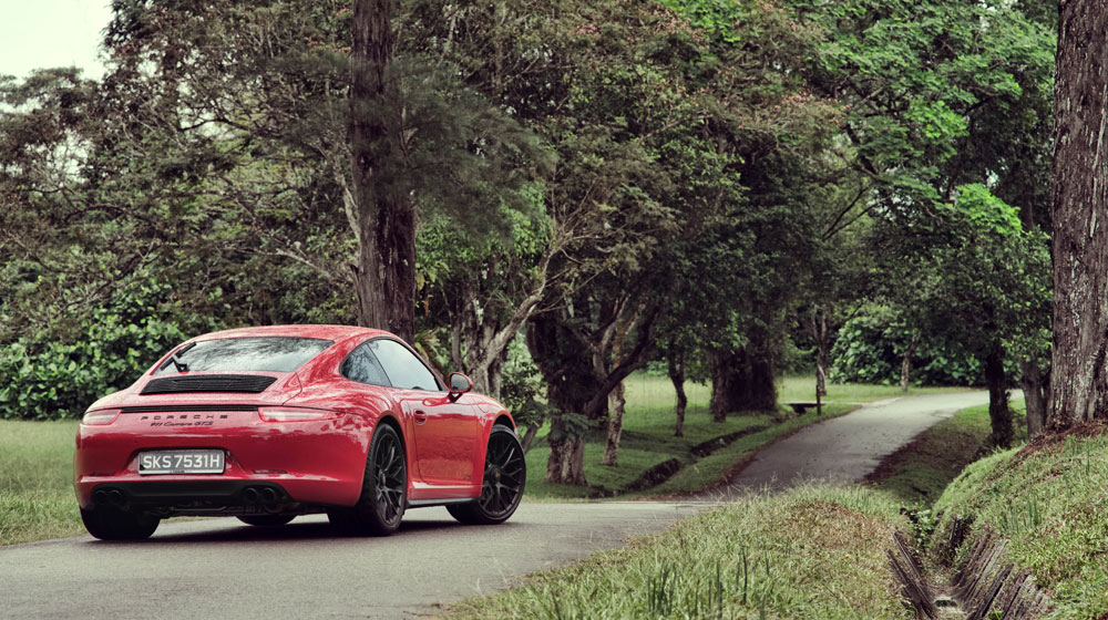 Trải nghiệm Porsche 911 Carrera GTS 2015