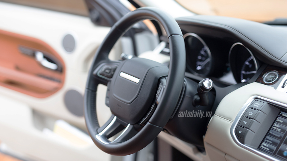Land Rover Evoque 2.0L 2015