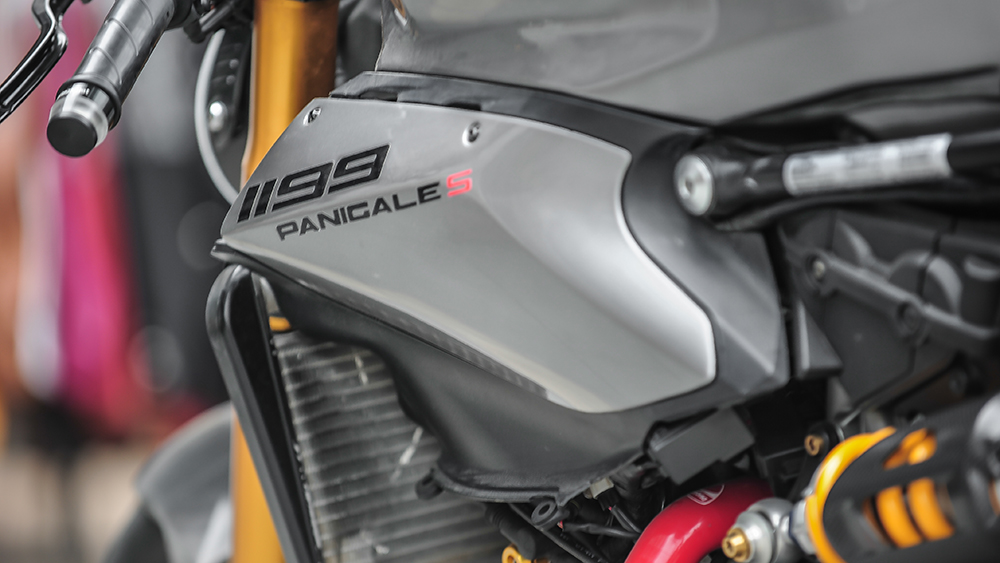 Ducati 1199 Panigale S Cafe Racer Custom.