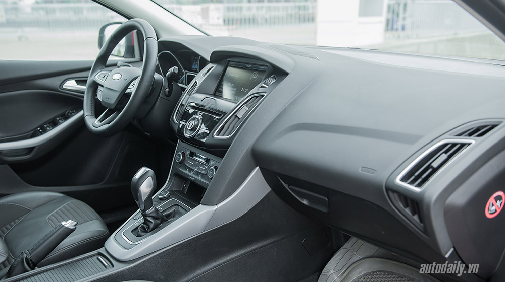 Ford Focus 1.5L EcoBoost Hatchback 2015