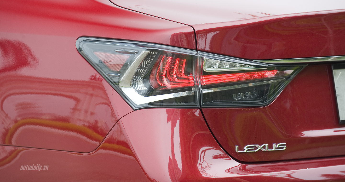 Ảnh chi tiết Lexus GS350 2016